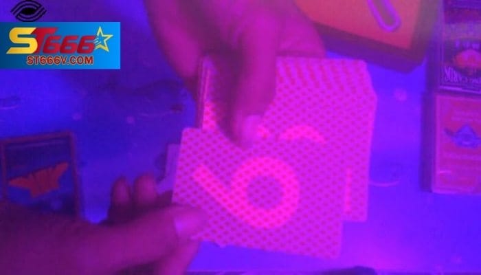 App Nhìn Xuyên Lá Bài: Sự Thật và Những Nguy Cơ 3 Tải ứng dụng nhìn xuyên lá bài